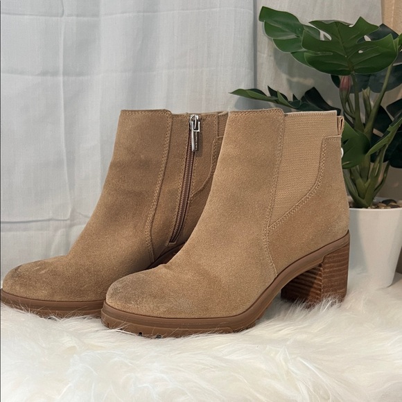 Vince Camuto Shoes - Vince Camuto Camel Suede Ankle Boots